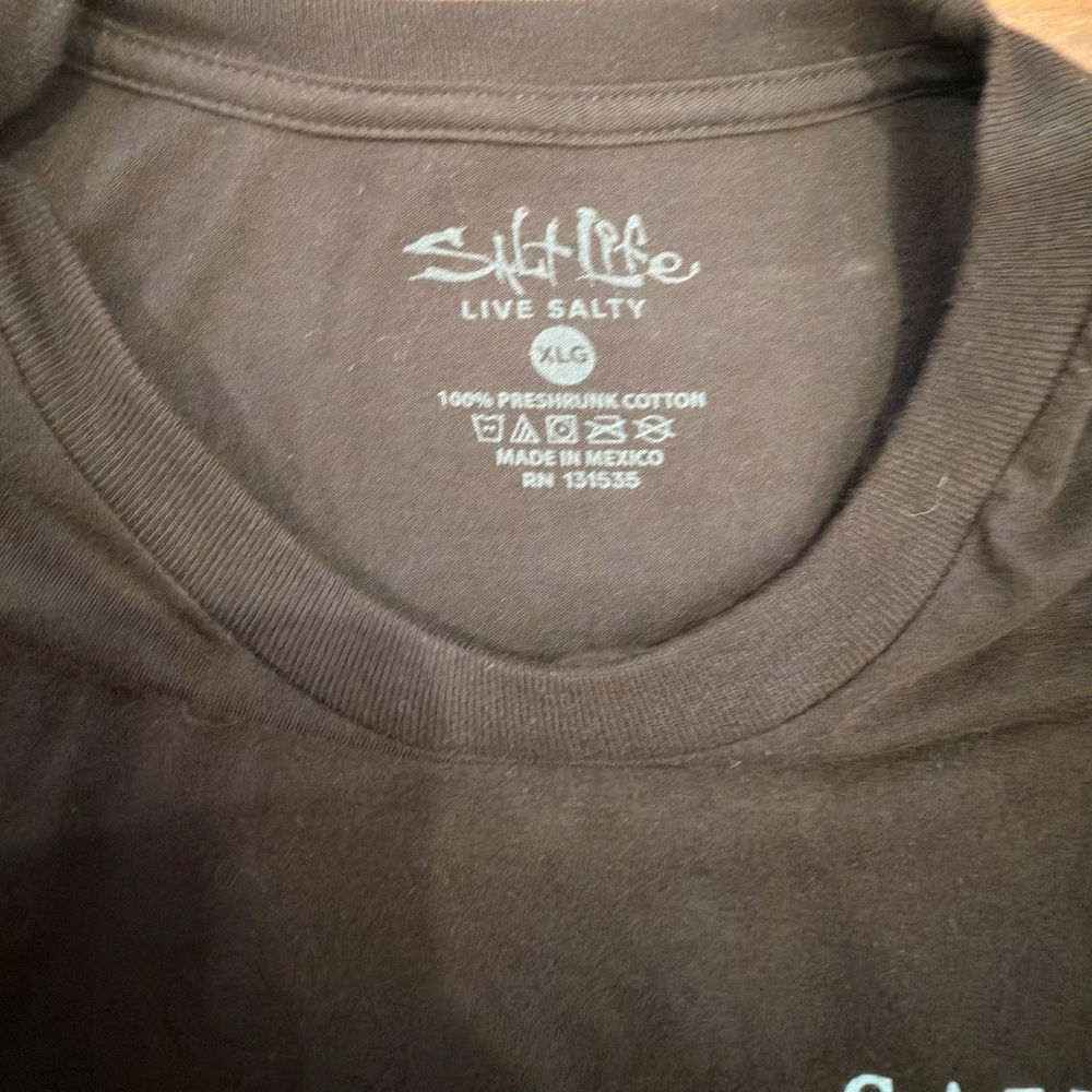 Men’s Salt Life Short Sleeve Shirt - Picture 2 of 3